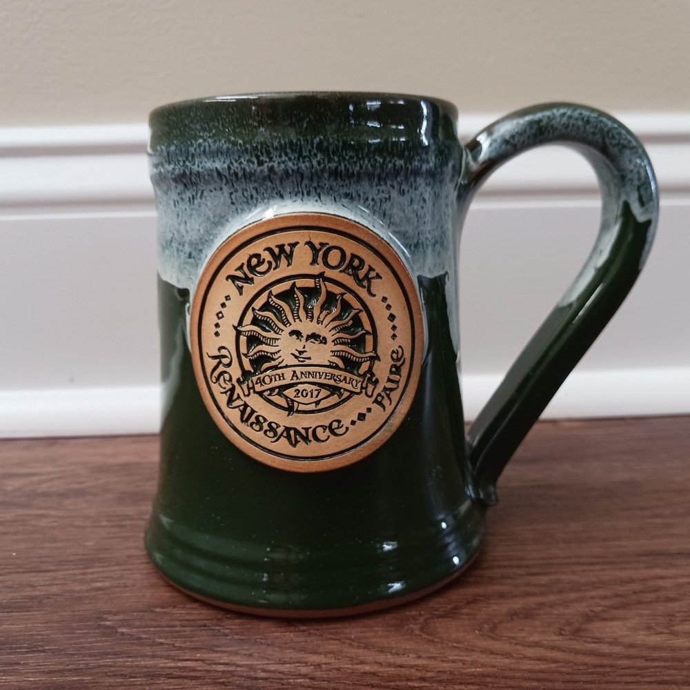 5" New York Renaissance Faire 2017 Sun Pottery Green Mug Stein Grey Fox